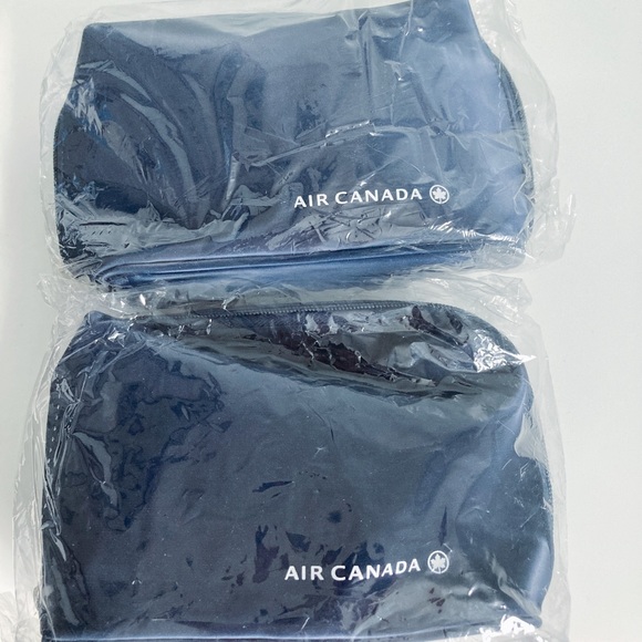 Brand New Air Canada Toiletry Kit $10 for 2 - Picture 2 of 2